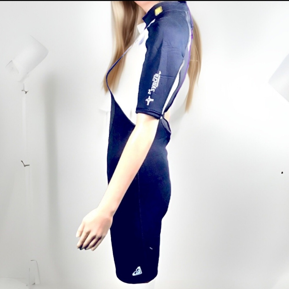 Roxy 2mm Syncro Hyperstretch Shorty - image 2